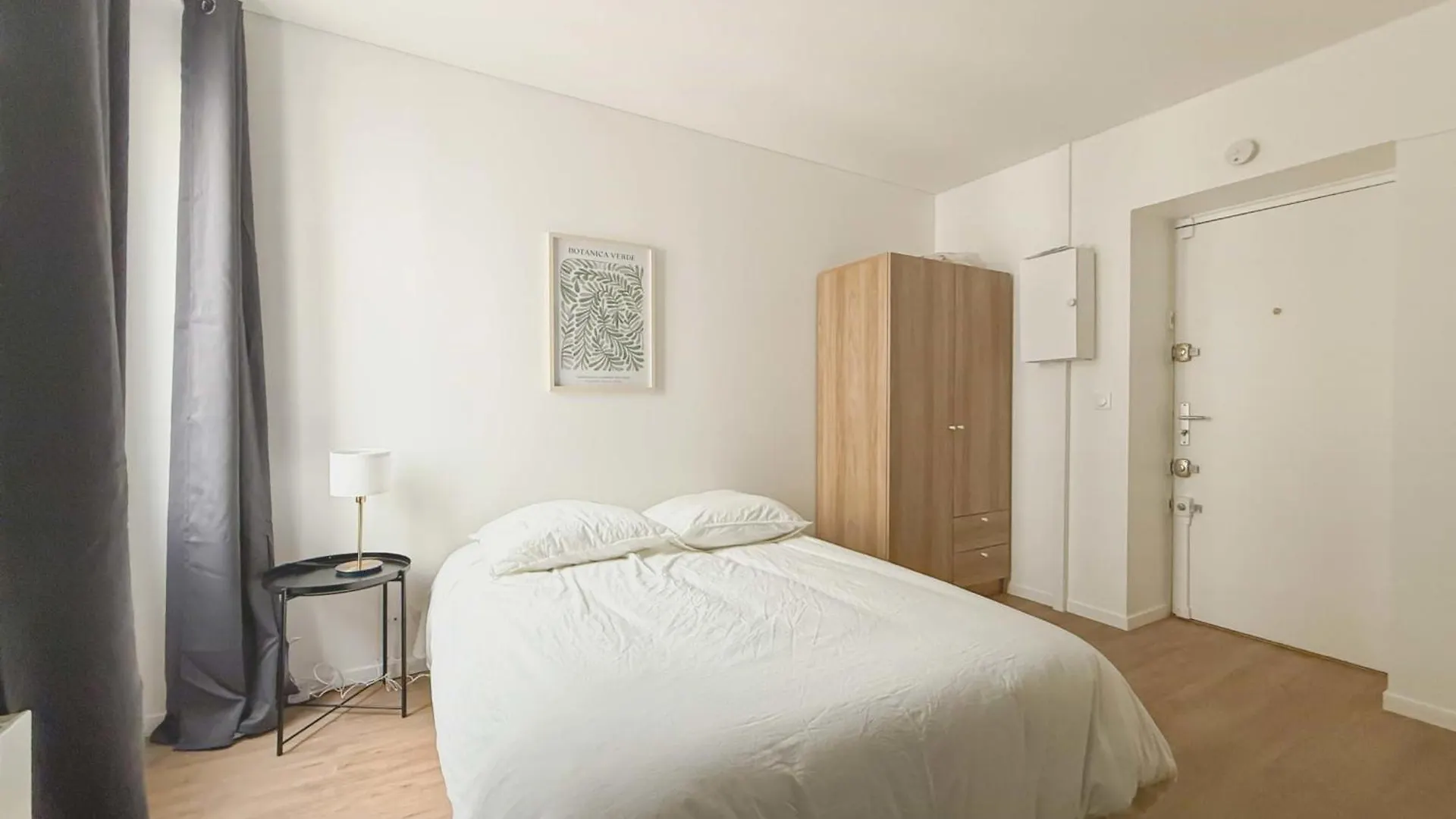 Apartment Flexliving - Studio - Cavaignac Paris France